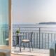 Luxury Apartment in Lakeview